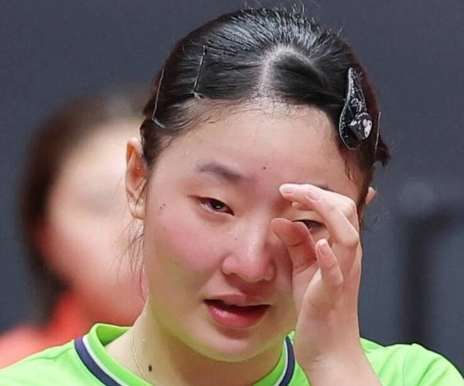 从崩溃大哭到露出微笑！18岁张本美和又成长了 王曼昱：实力已非常接近